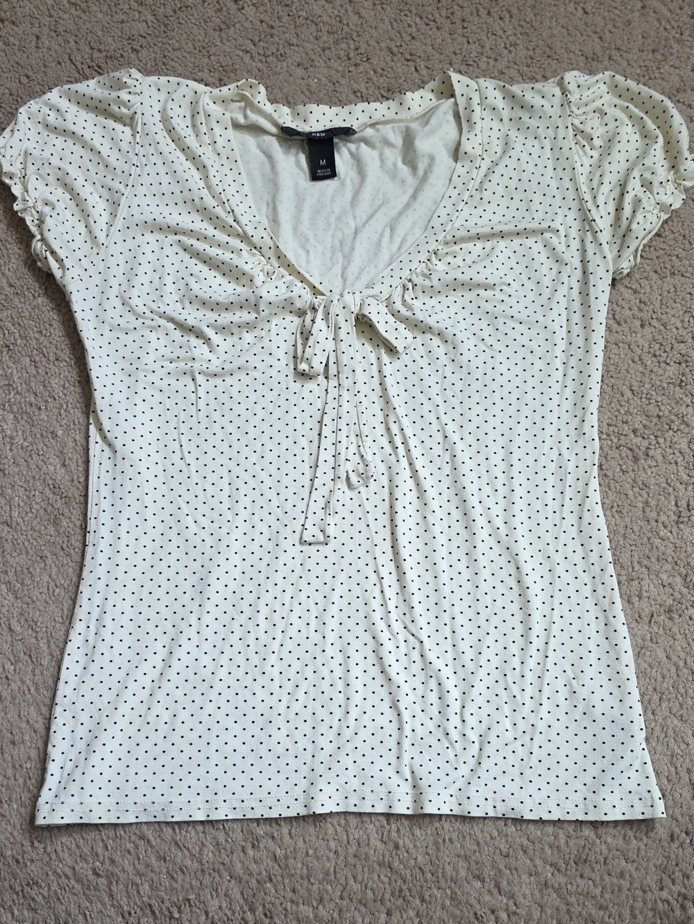 H&M Cream Short Sleeve Polka Dot Tie-Front Top